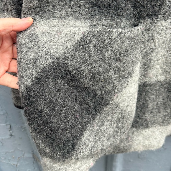 Wilfred Free Grey Plaid Off Duty Jacket, Small - Picture 7 of 11